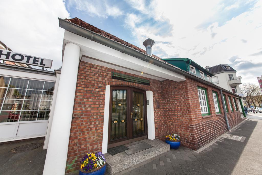 Hotel Drei Kronen Elmshorn Buitenkant foto