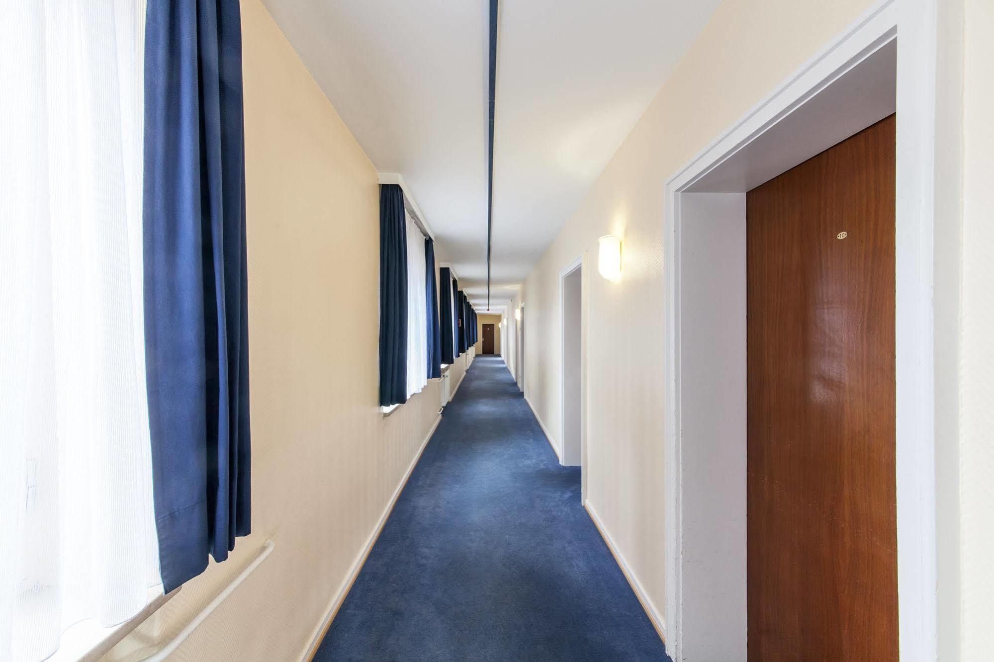 Hotel Drei Kronen Elmshorn Buitenkant foto